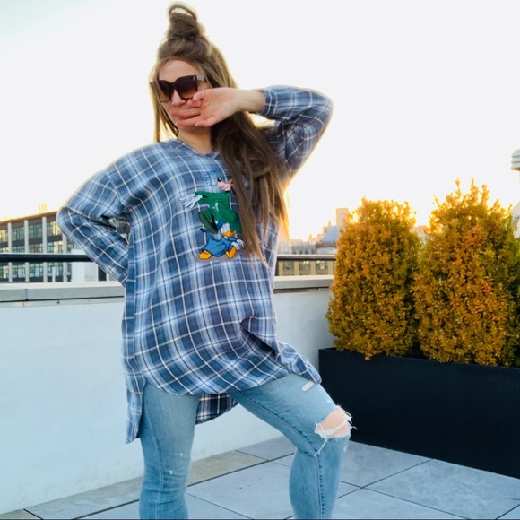Goofy & Donald Vintage Embroidered Disney Plaid Denim Blue Hi-Lo Long Top Shirt